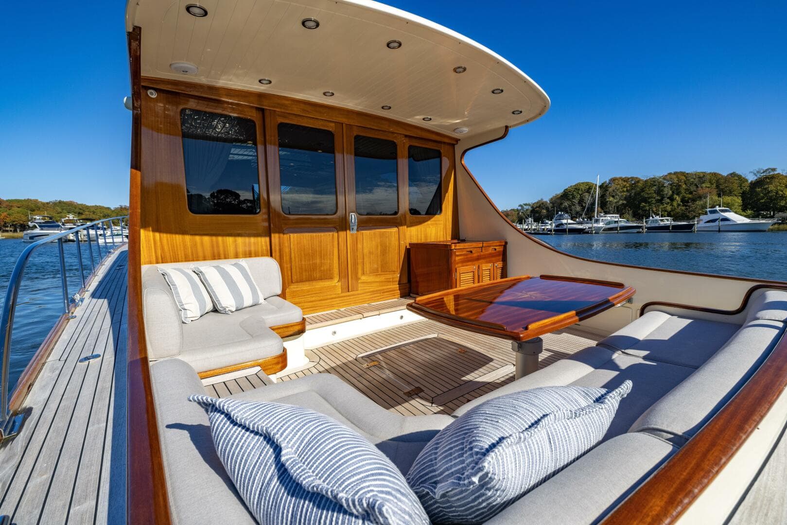 2010 Vicem 58/64 — photo 41