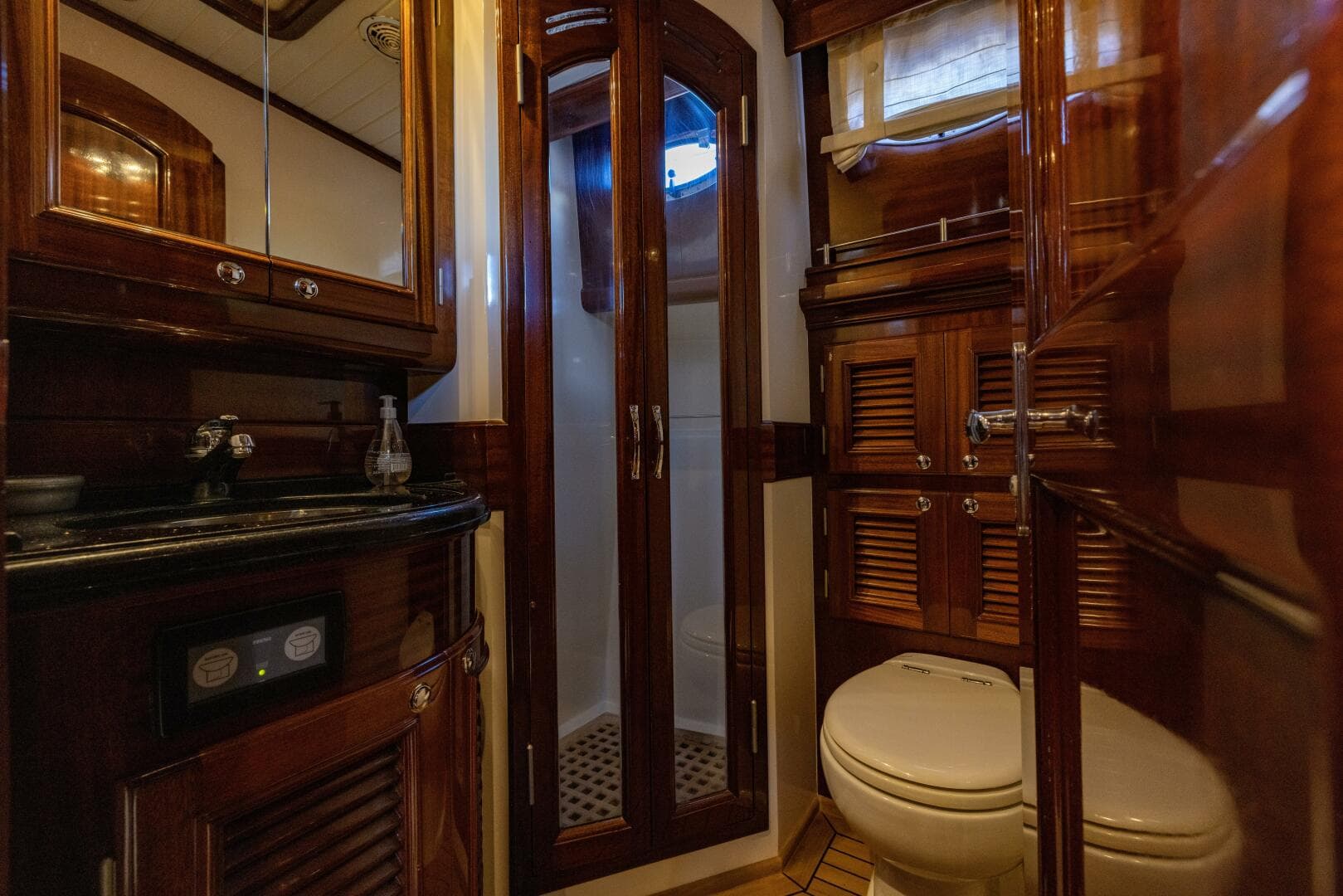 2010 Vicem 58/64 — photo 84