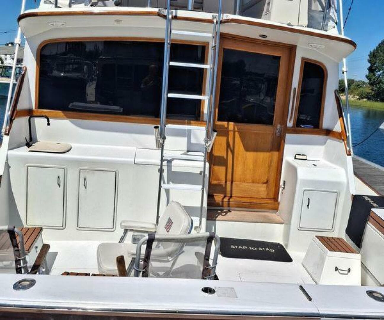 1989 Ocean Yachts 44 Super Sport Custom — photo 10