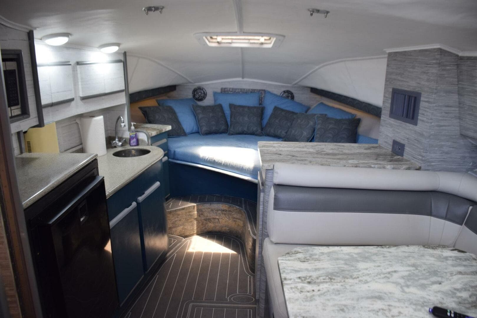 1995 Blackfin Combi 33 — photo 26