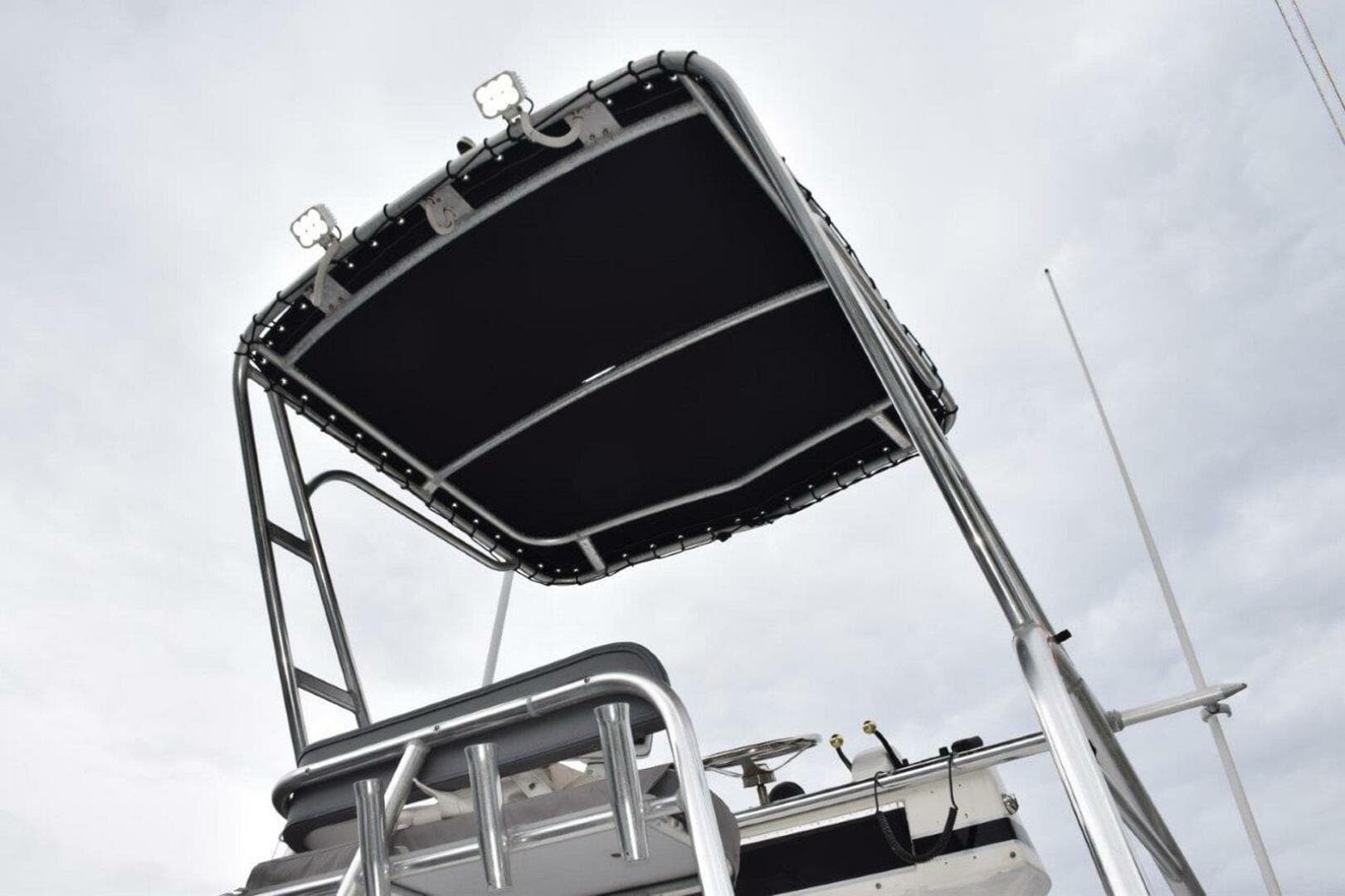 1995 Blackfin Combi 33 — photo 42