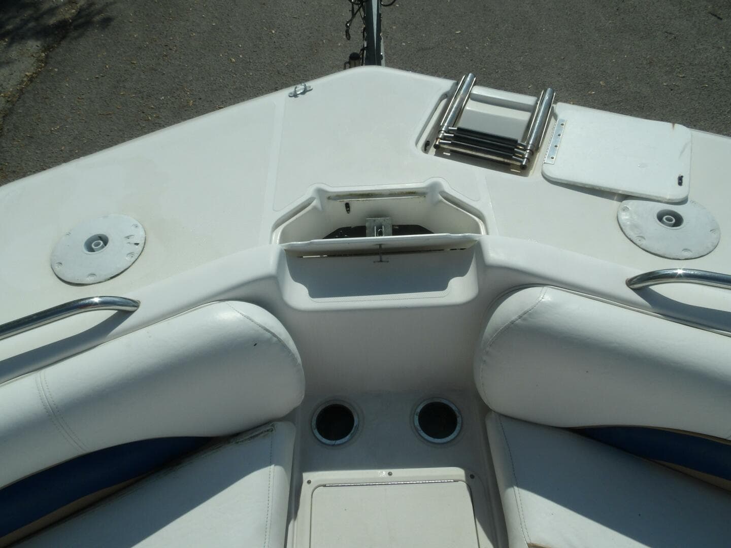 2012 Hurricane Sundeck Sport 201 OB — photo 33