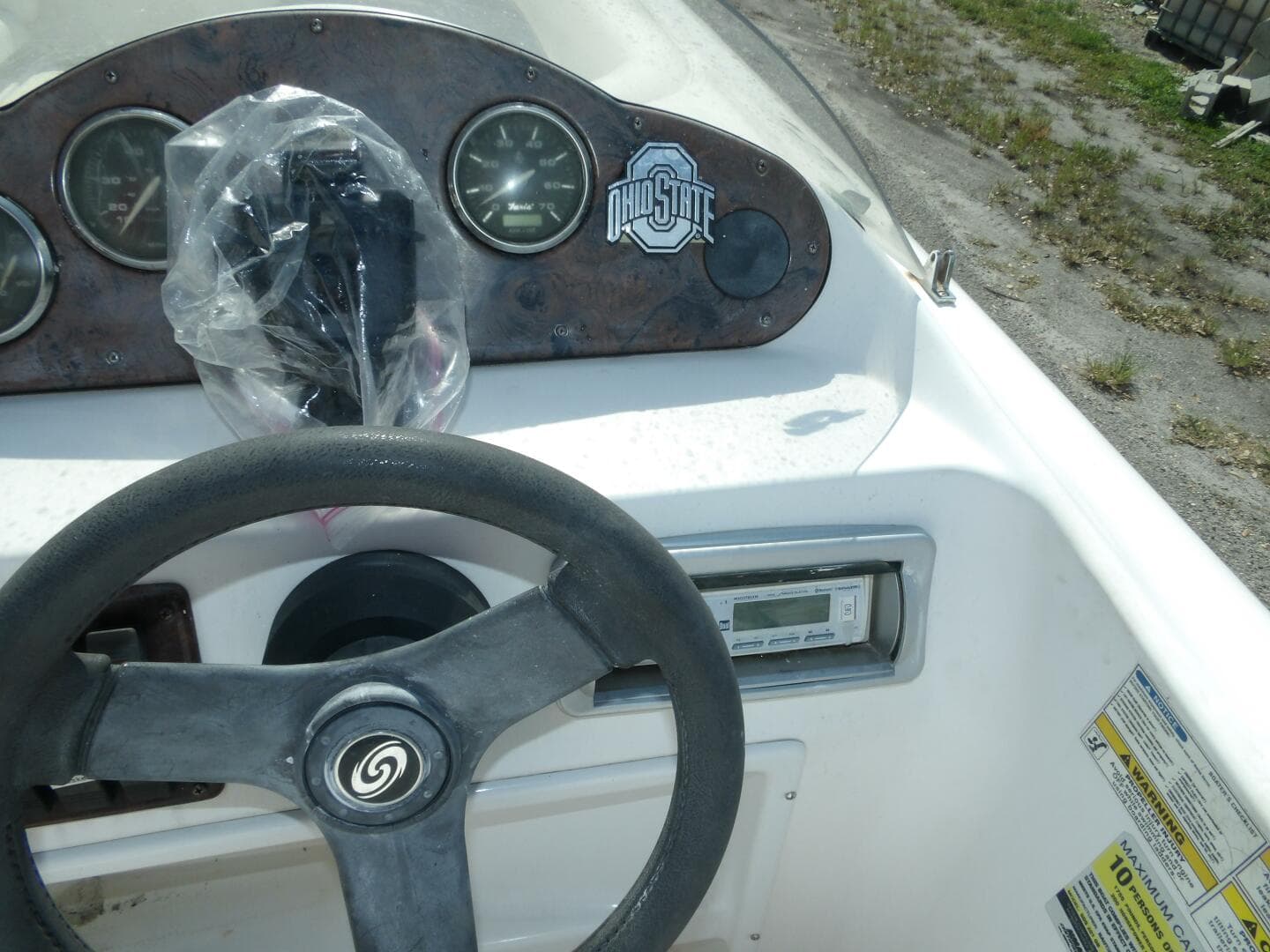 2012 Hurricane Sundeck Sport 201 OB — photo 28