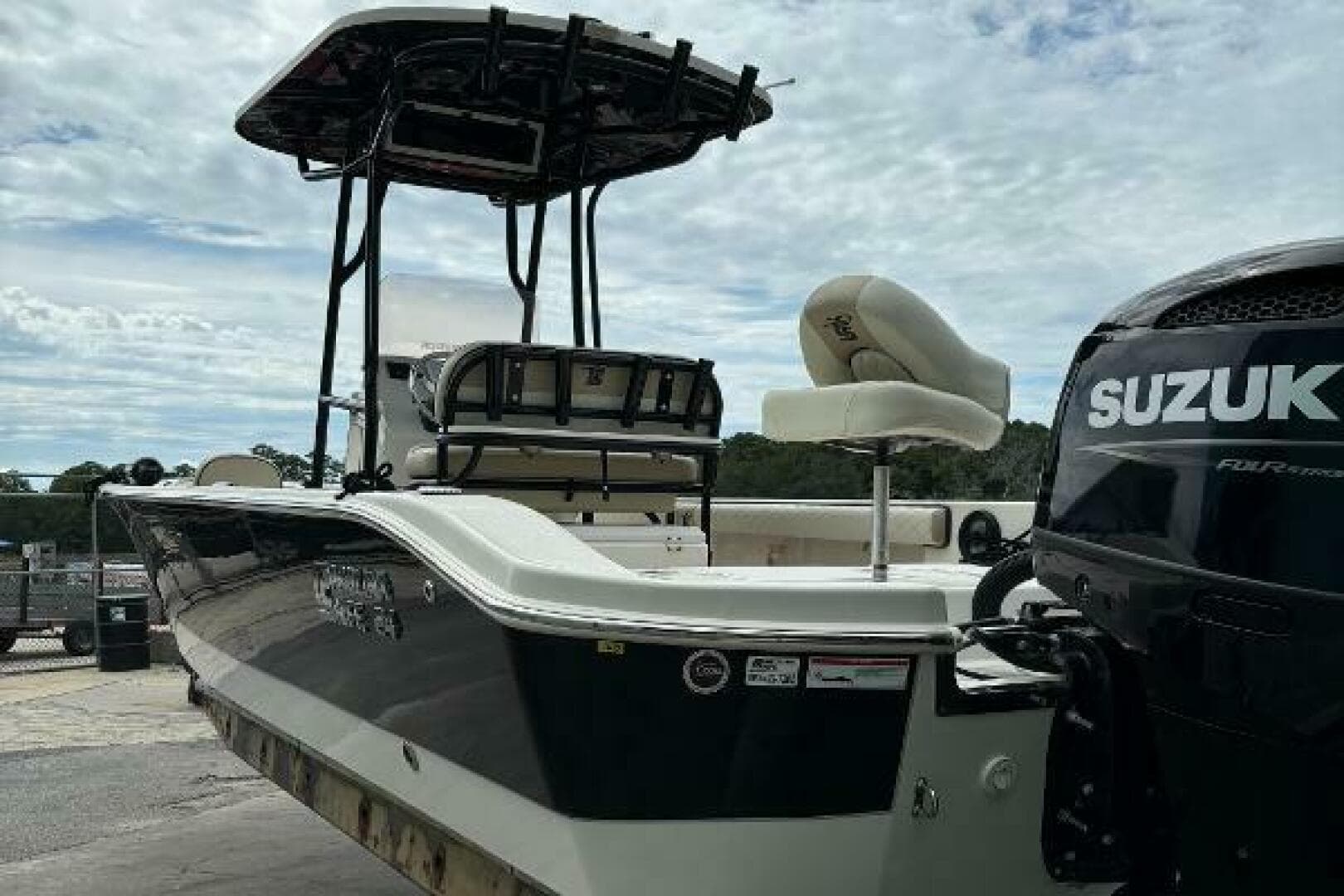2021 Carolina Skiff 24 Ultra Elite — photo 2