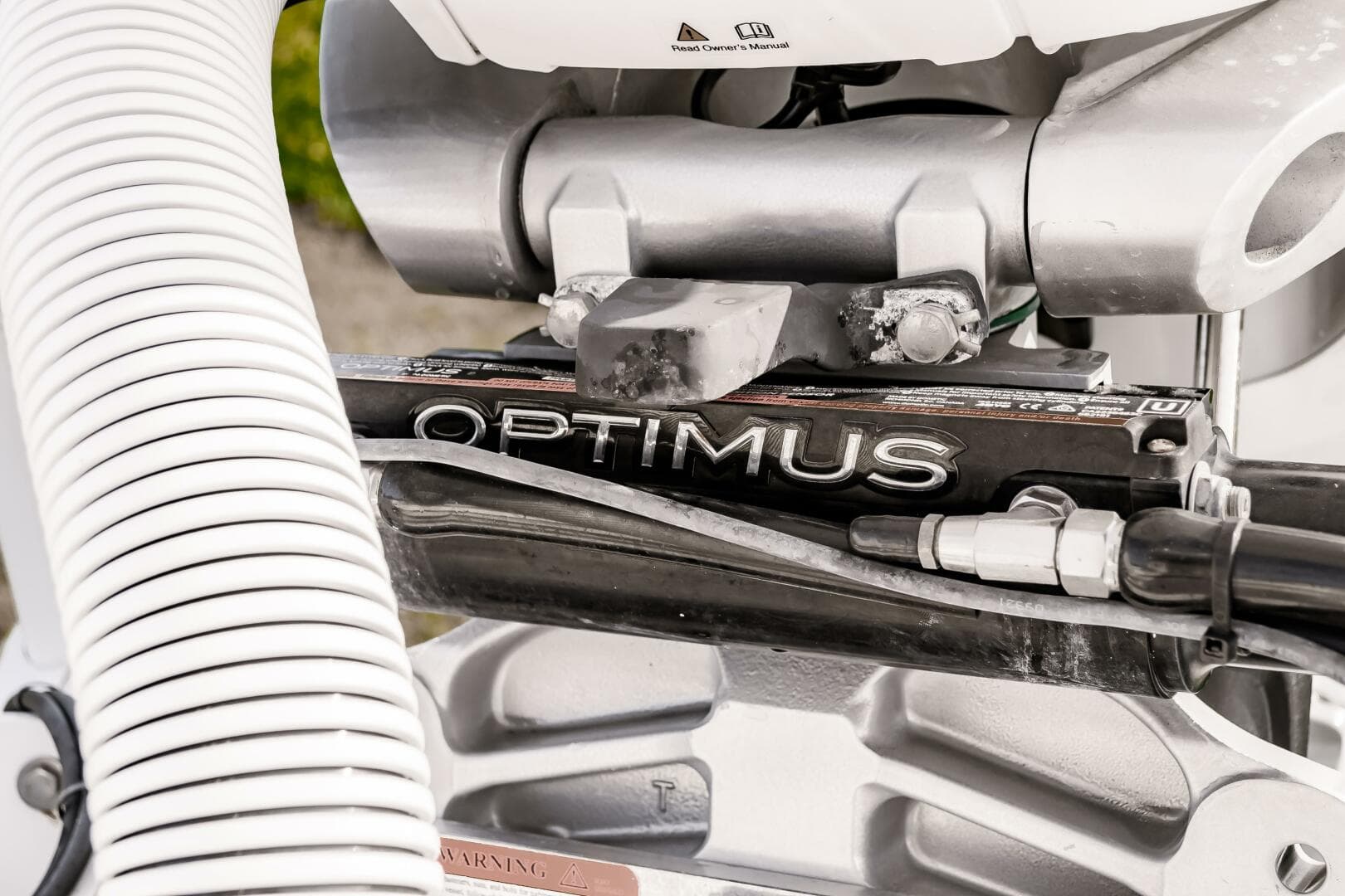 2022 Everglades 253 CC — photo 34