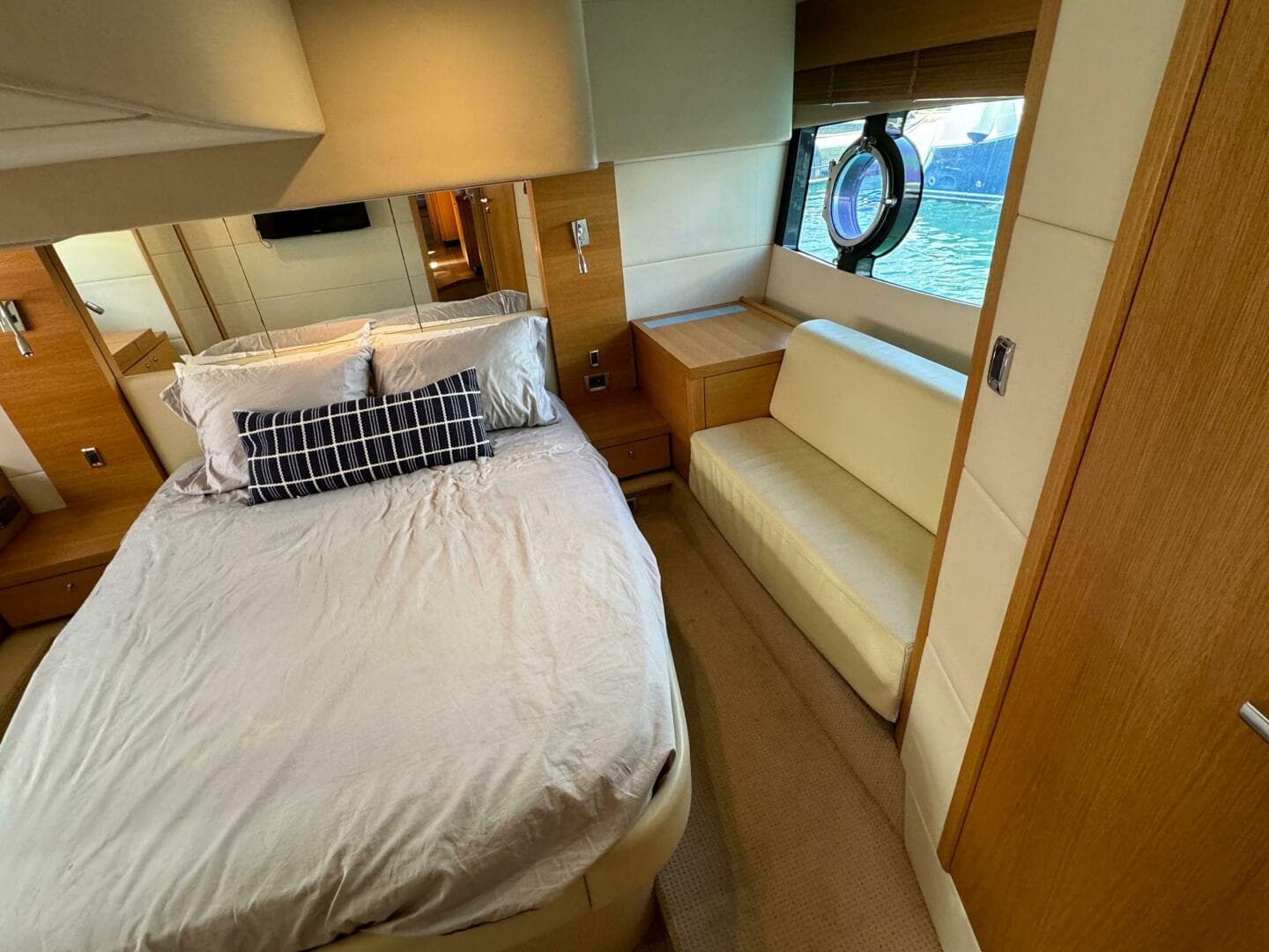 2013 Sunseeker 48 Portofino — photo 27