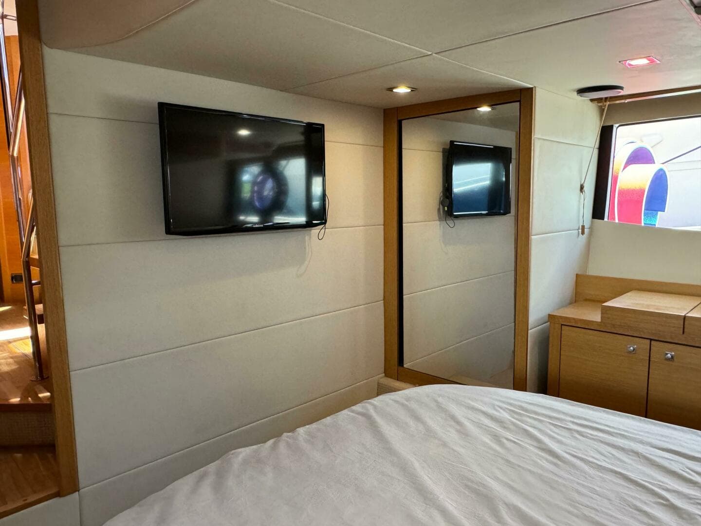 2013 Sunseeker 48 Portofino — photo 28