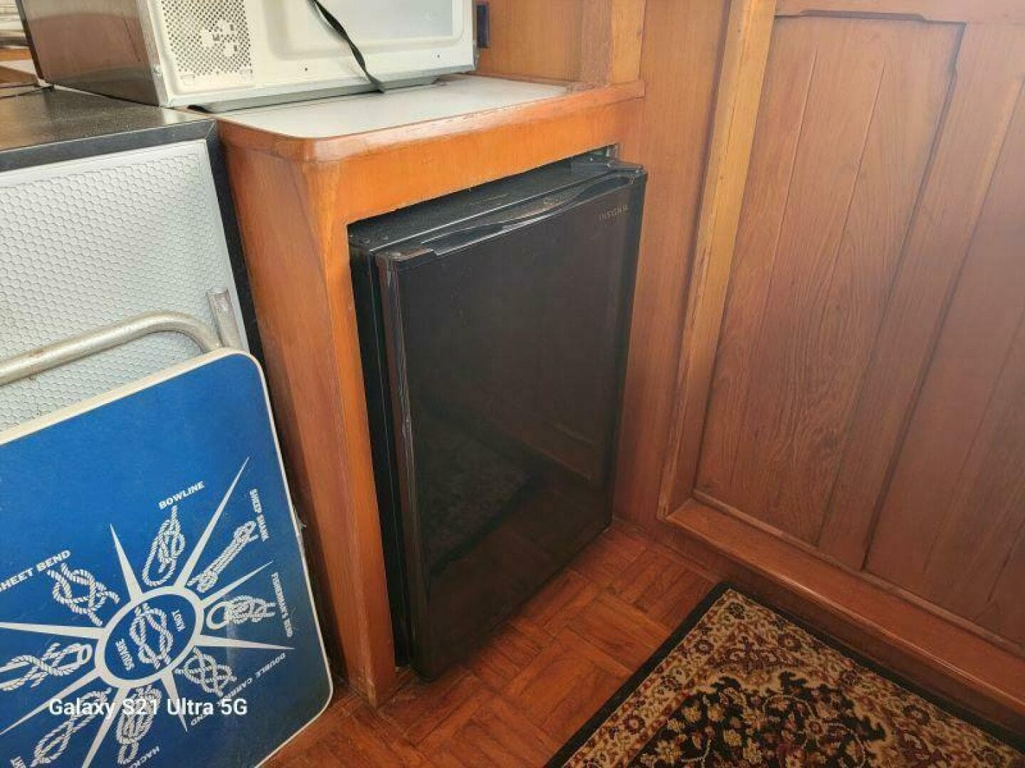 1987 Marine Trader Wide Body — photo 62