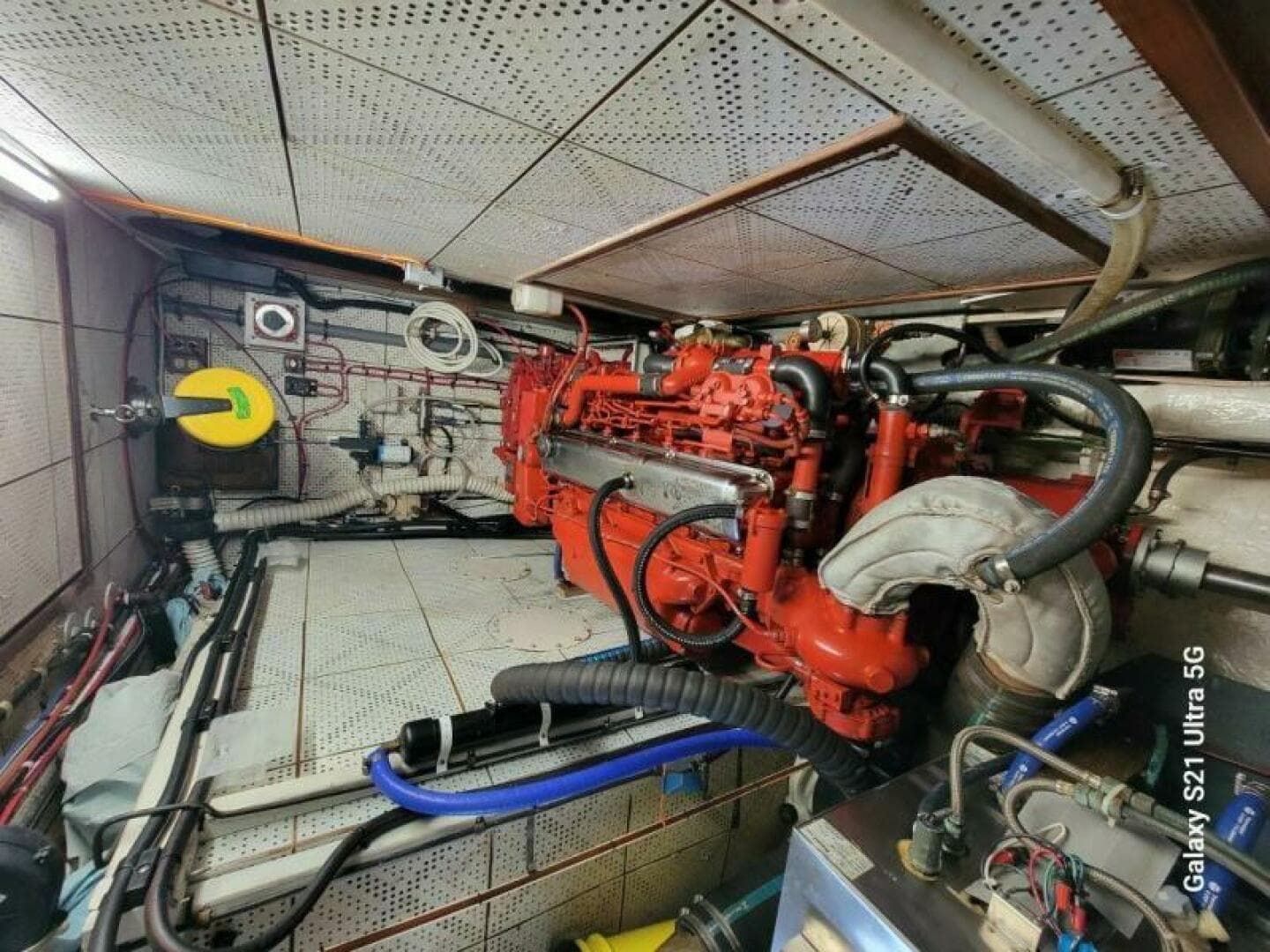 1987 Marine Trader Wide Body — photo 116