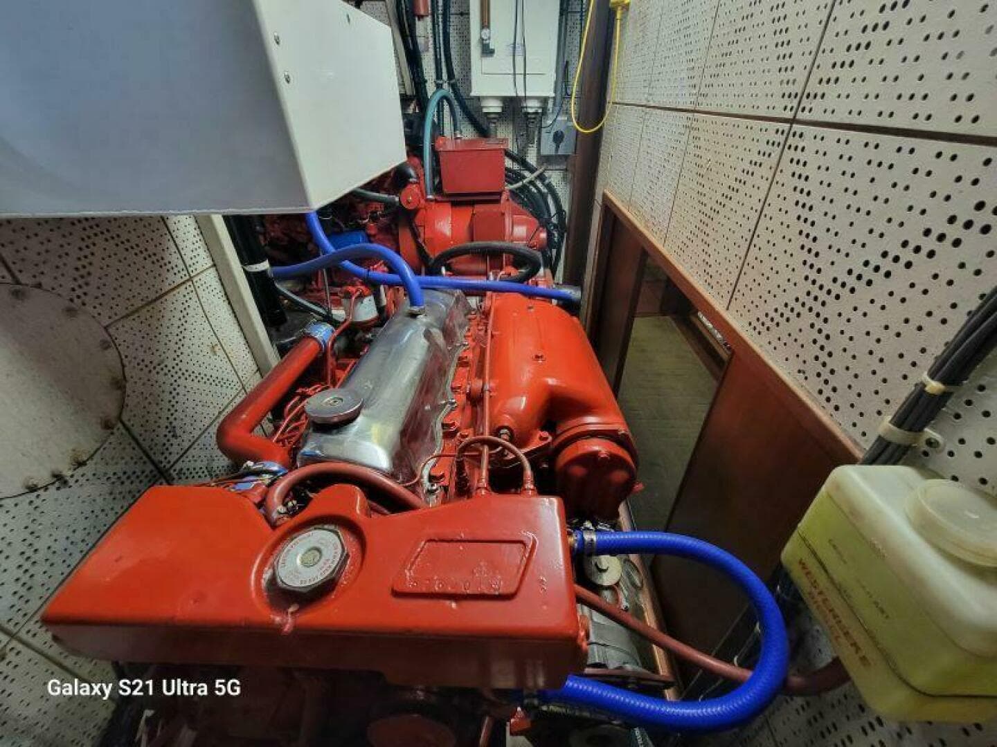 1987 Marine Trader Wide Body — photo 114