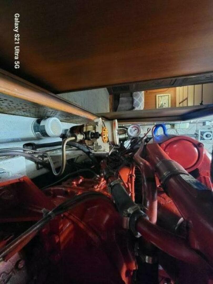 1987 Marine Trader Wide Body — photo 115