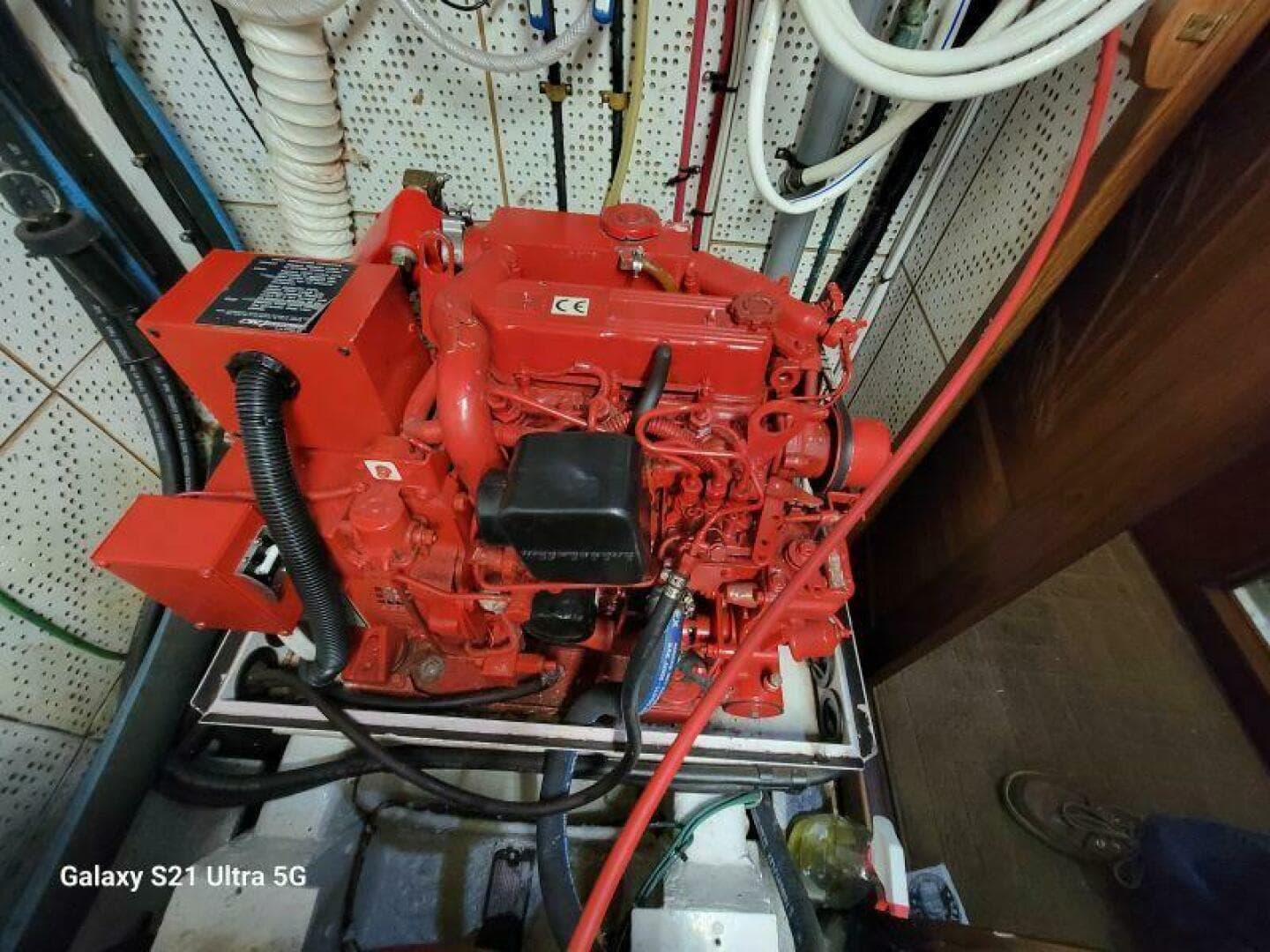 1987 Marine Trader Wide Body — photo 118