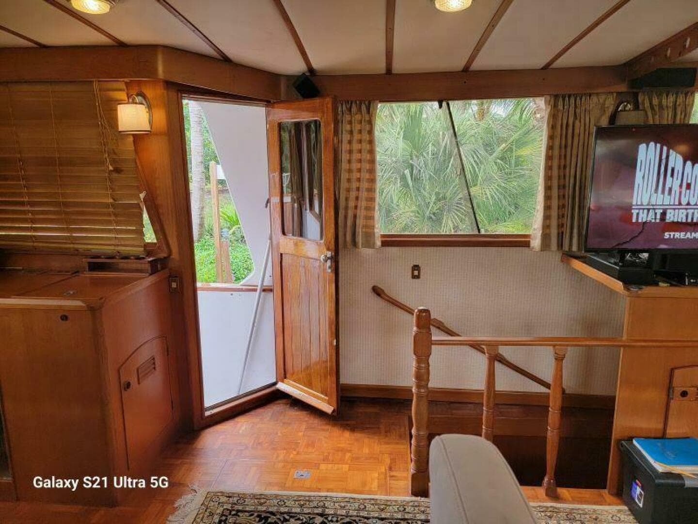 1987 Marine Trader Wide Body — photo 70