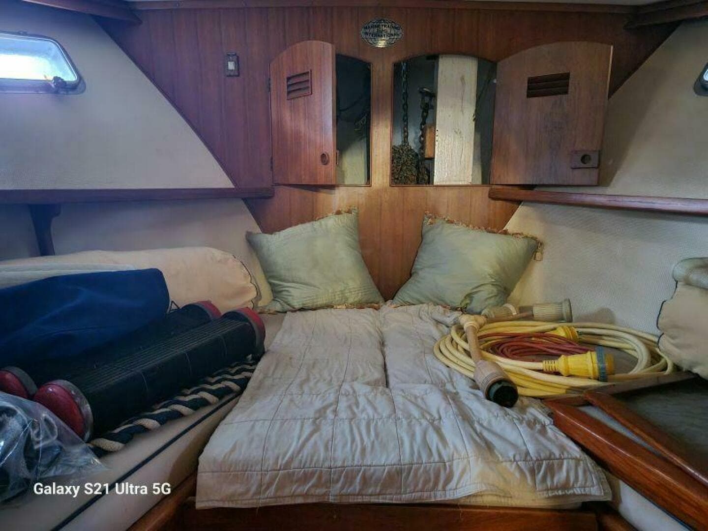 1987 Marine Trader Wide Body — photo 110