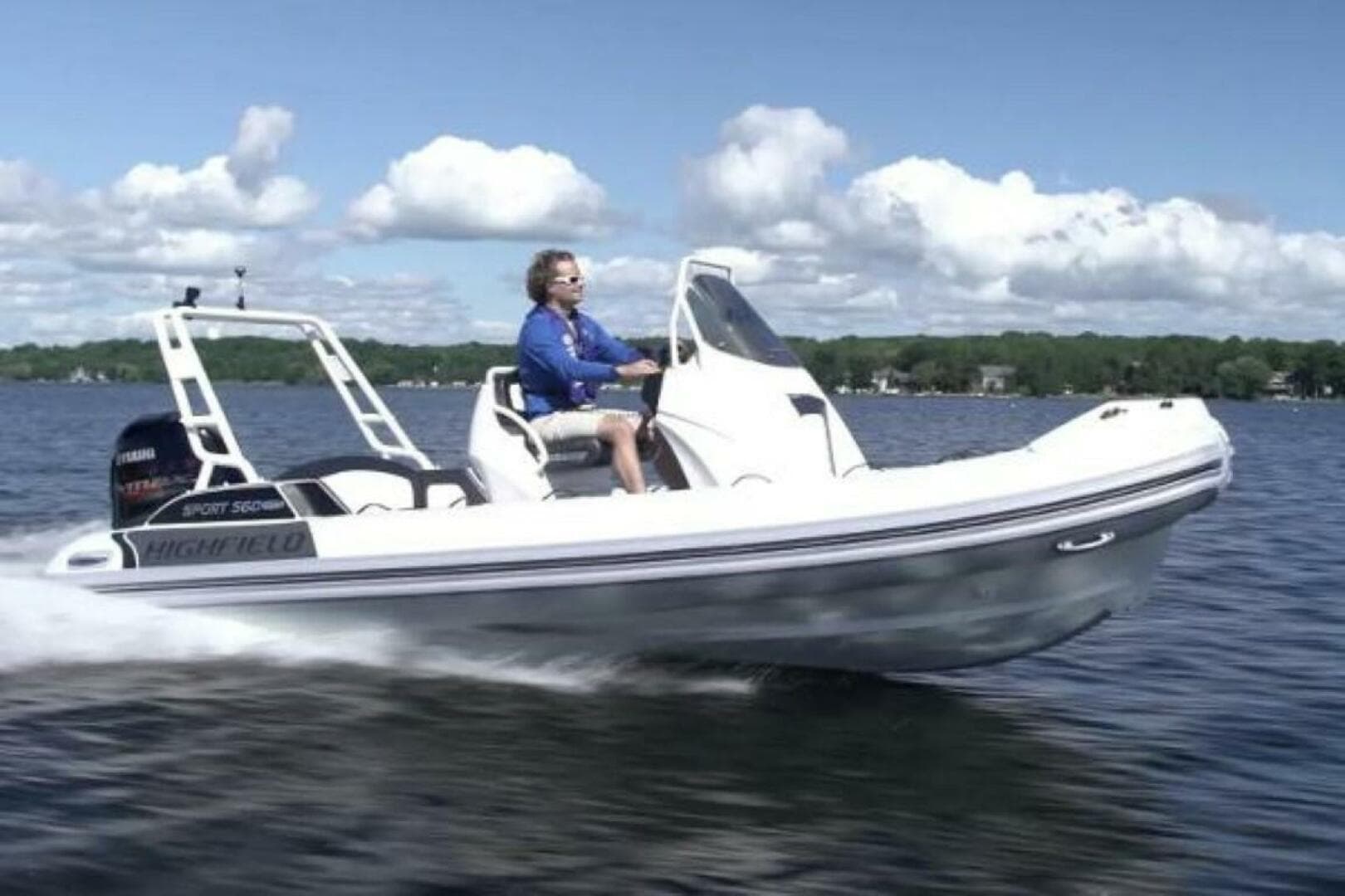 2025 Highfield Sport 560 — photo 1