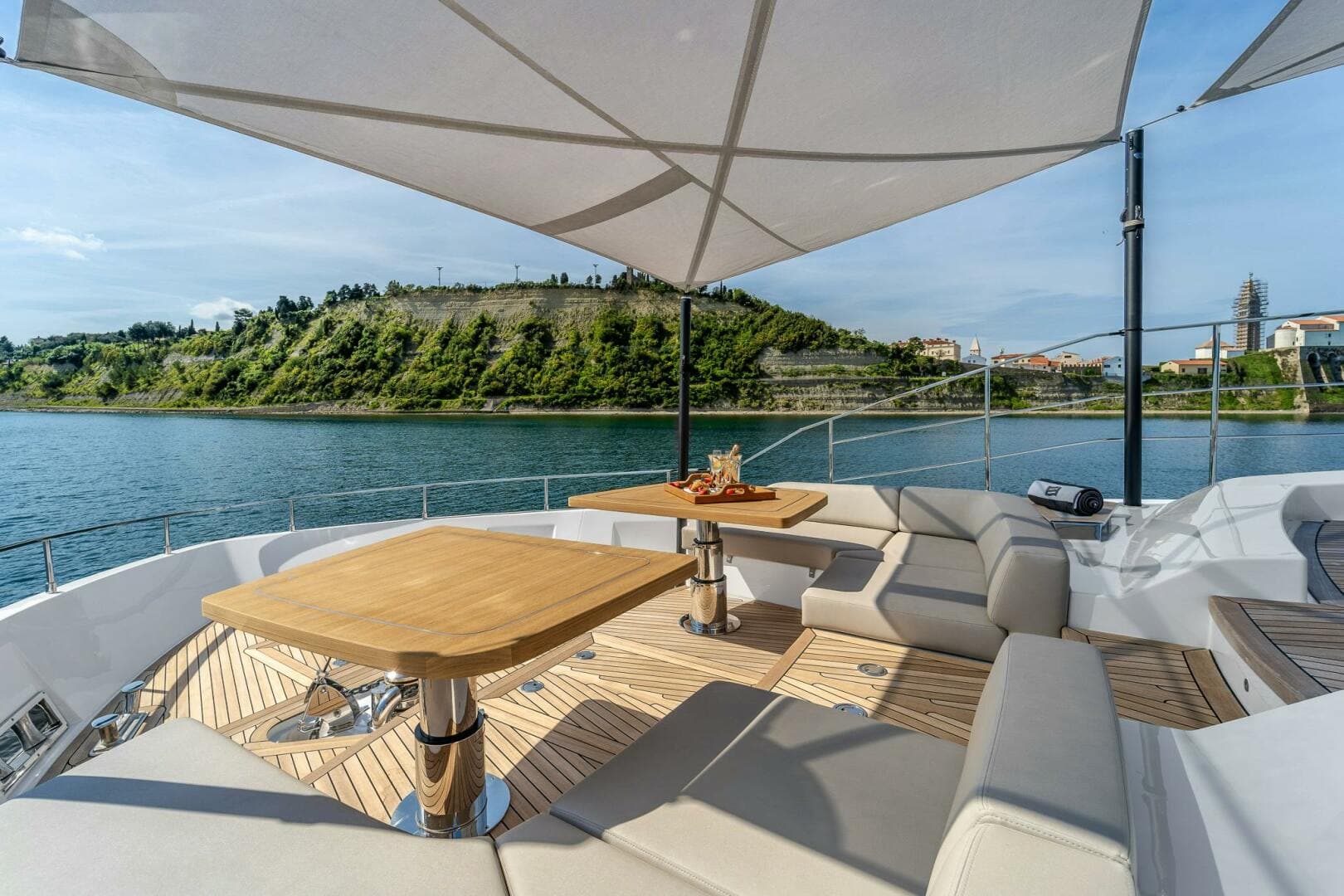 2023 Ferretti Yachts Ferretti 1000 — photo 11