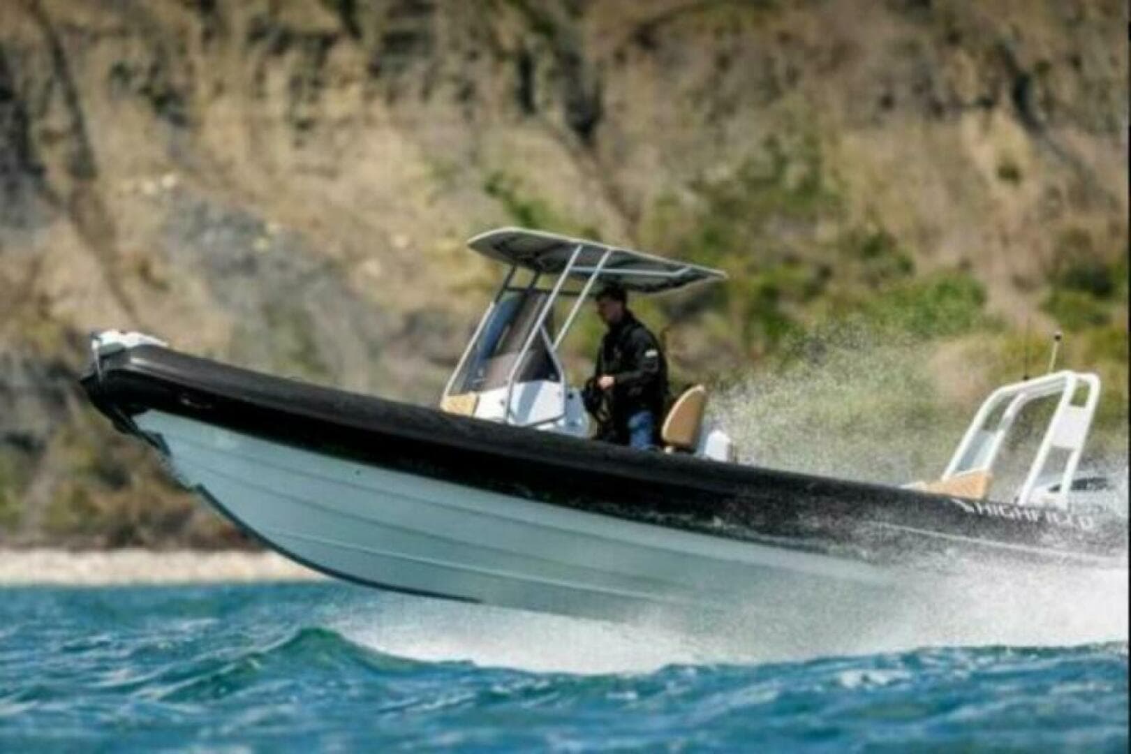 2024 Highfield Sport 760 — photo 1