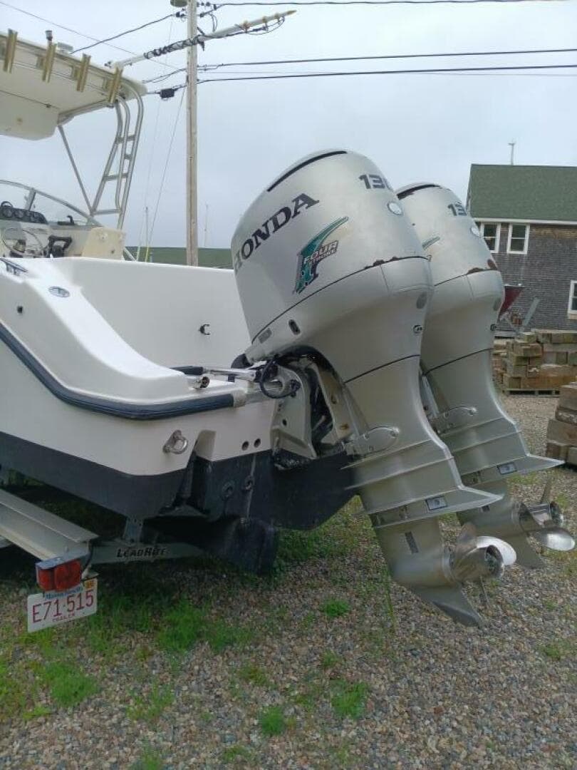 2003 Mako 252 — photo 4