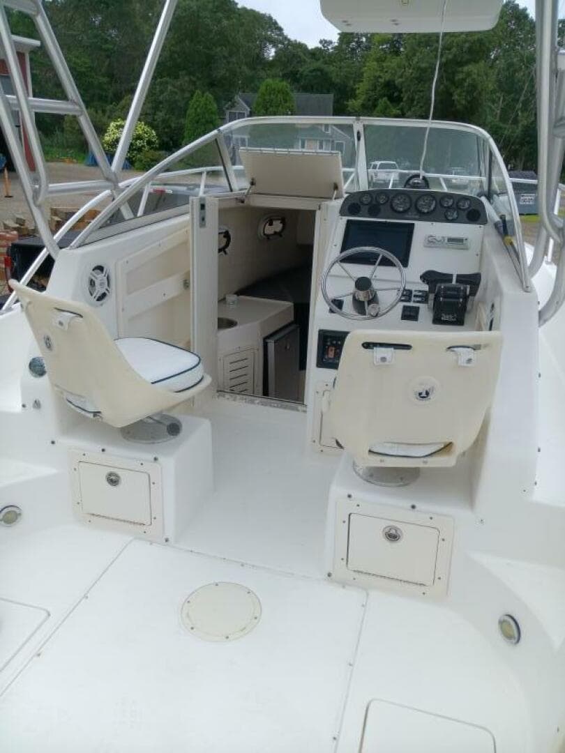 2003 Mako 252 — photo 8
