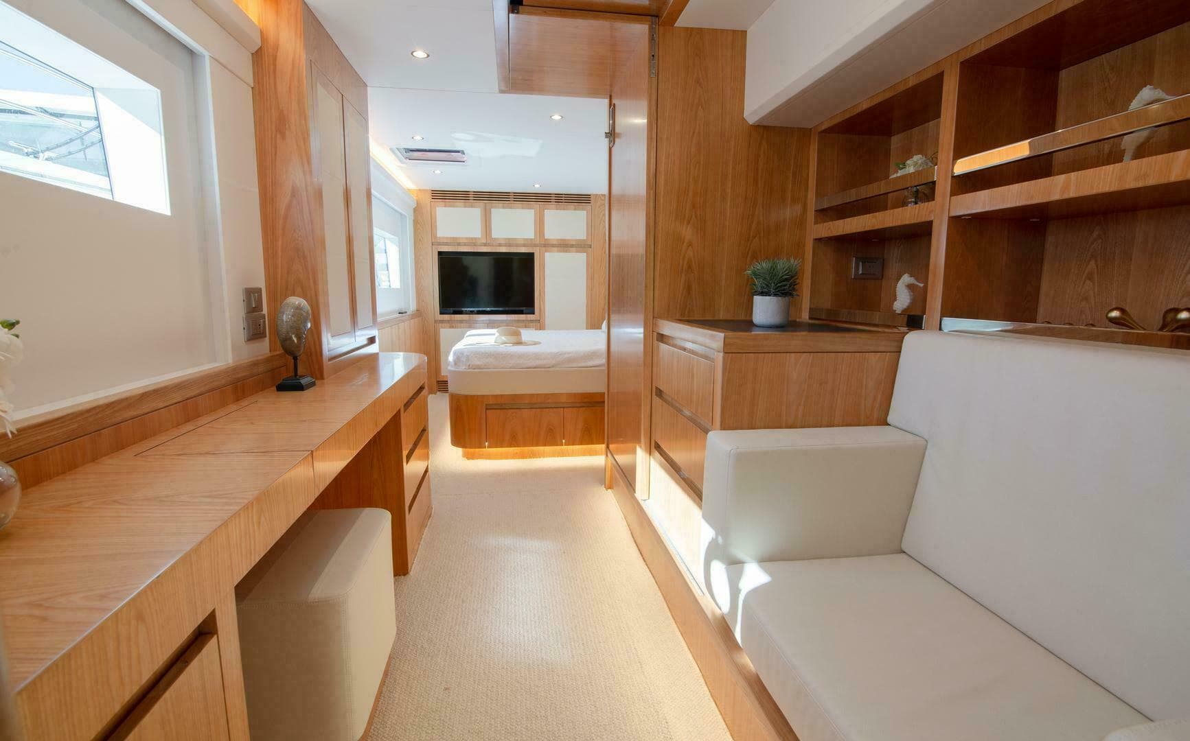 2026 Iliad Catamarans 53E — photo 24