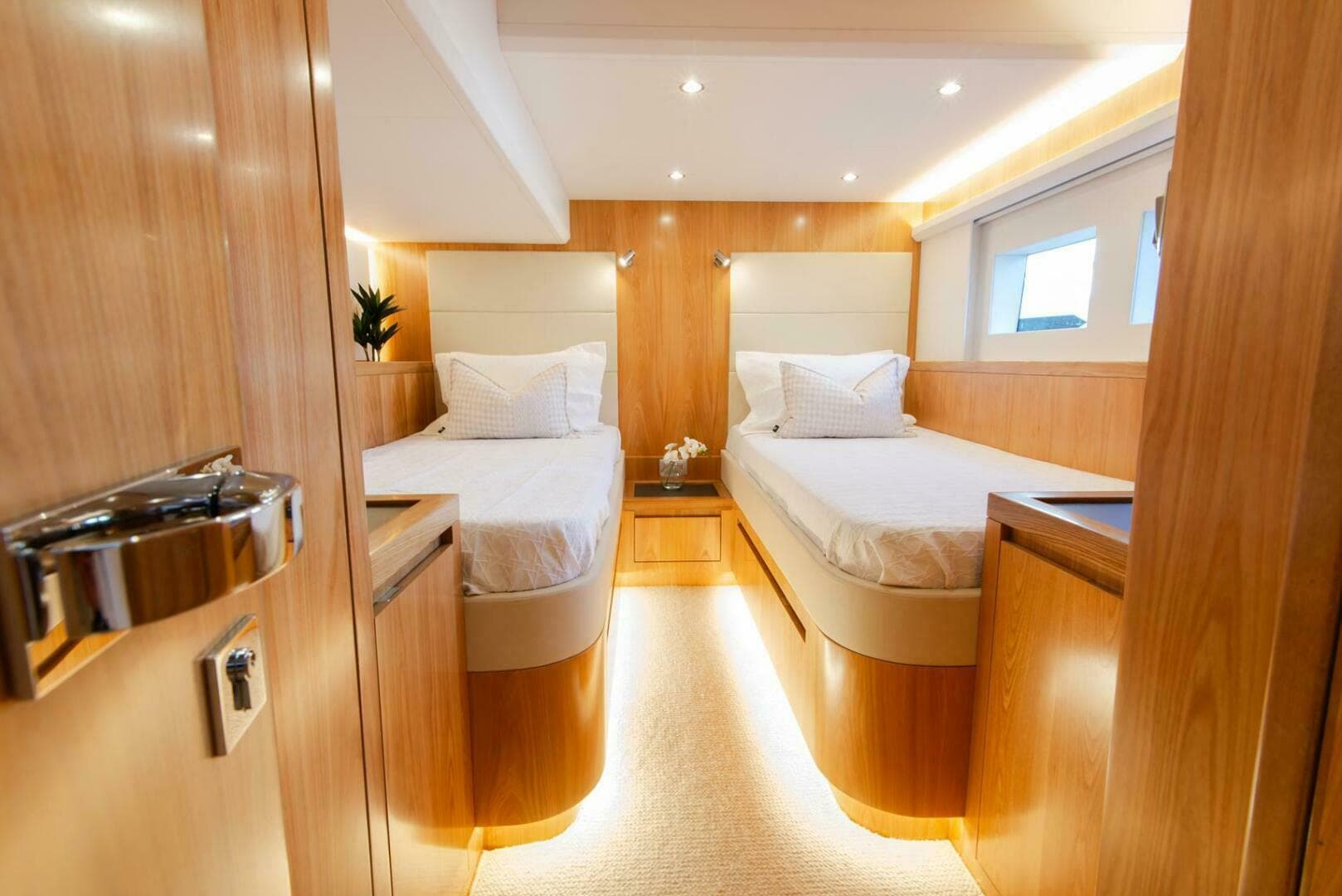 2026 Iliad Catamarans 53E — photo 22