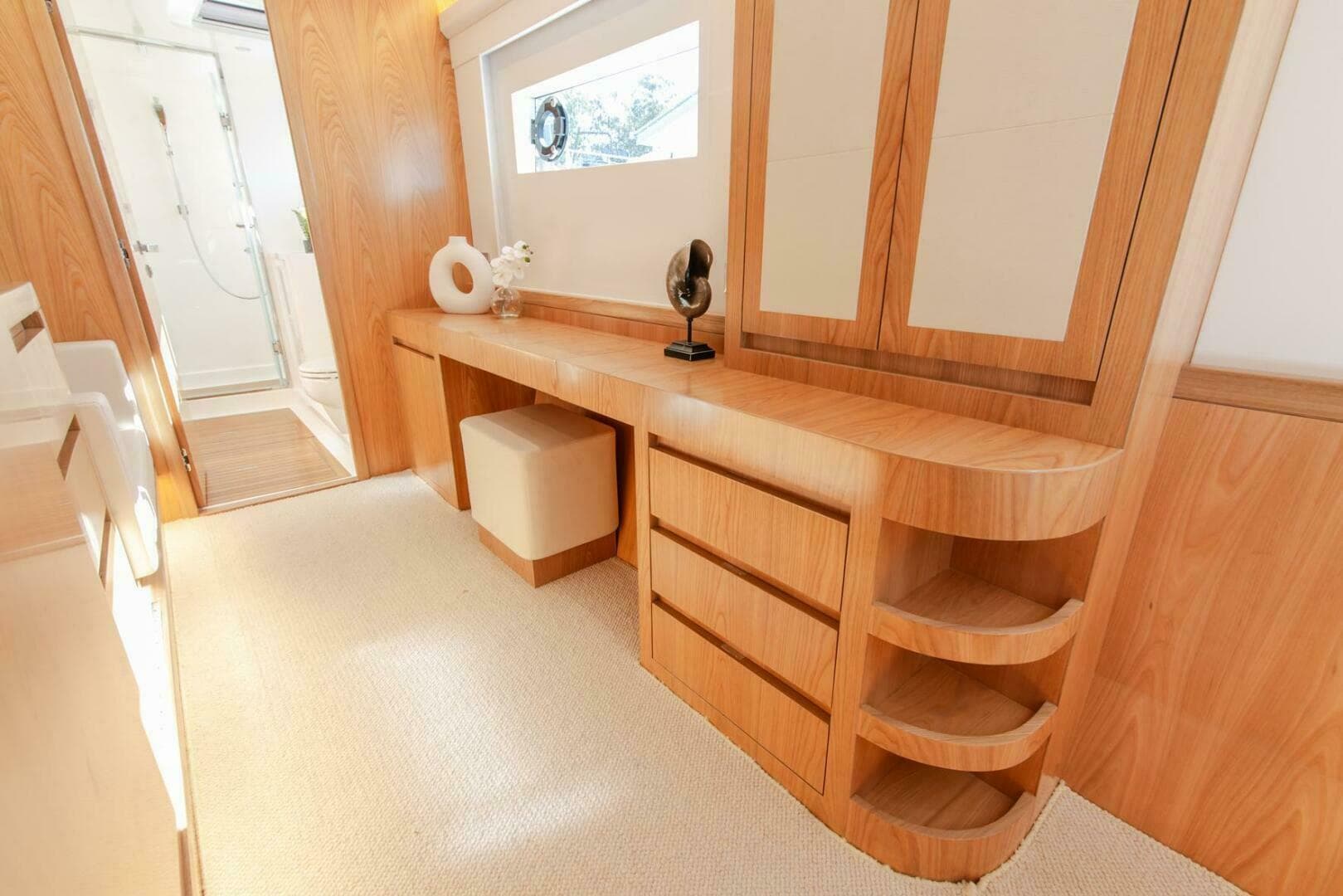 2026 Iliad Catamarans 53E — photo 8