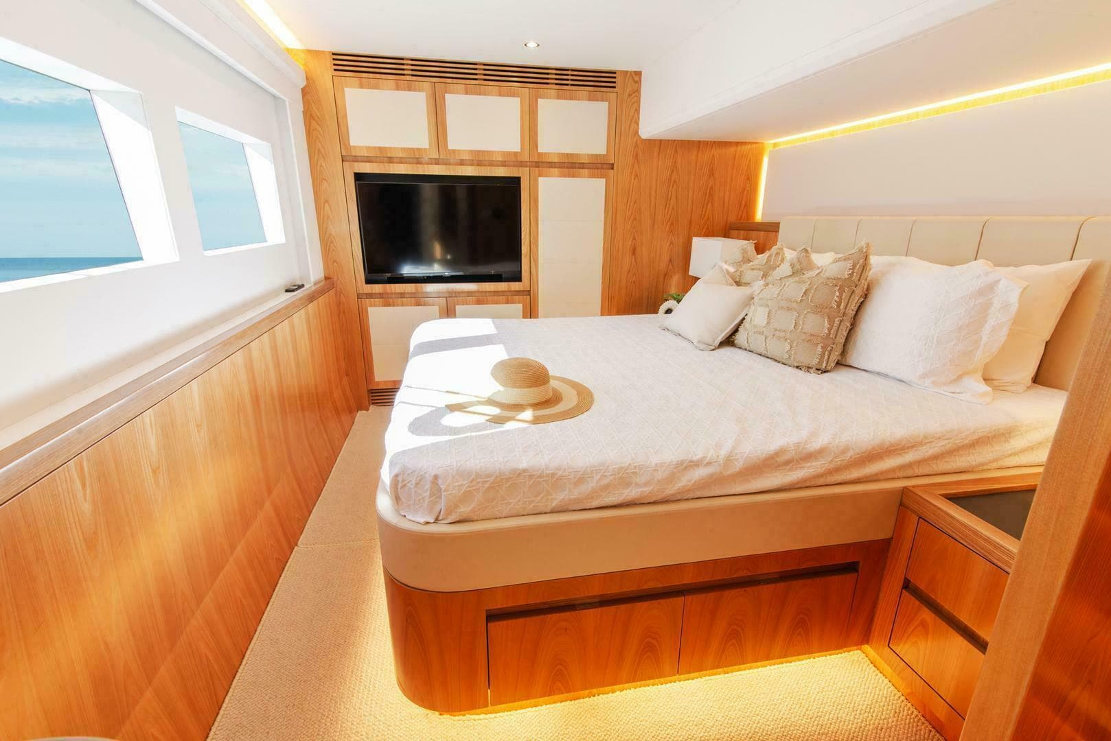 2026 Iliad Catamarans 53E — photo 10