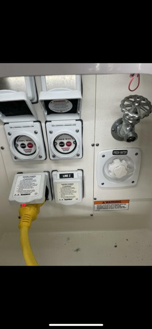 2022 Sea Ray — photo 14