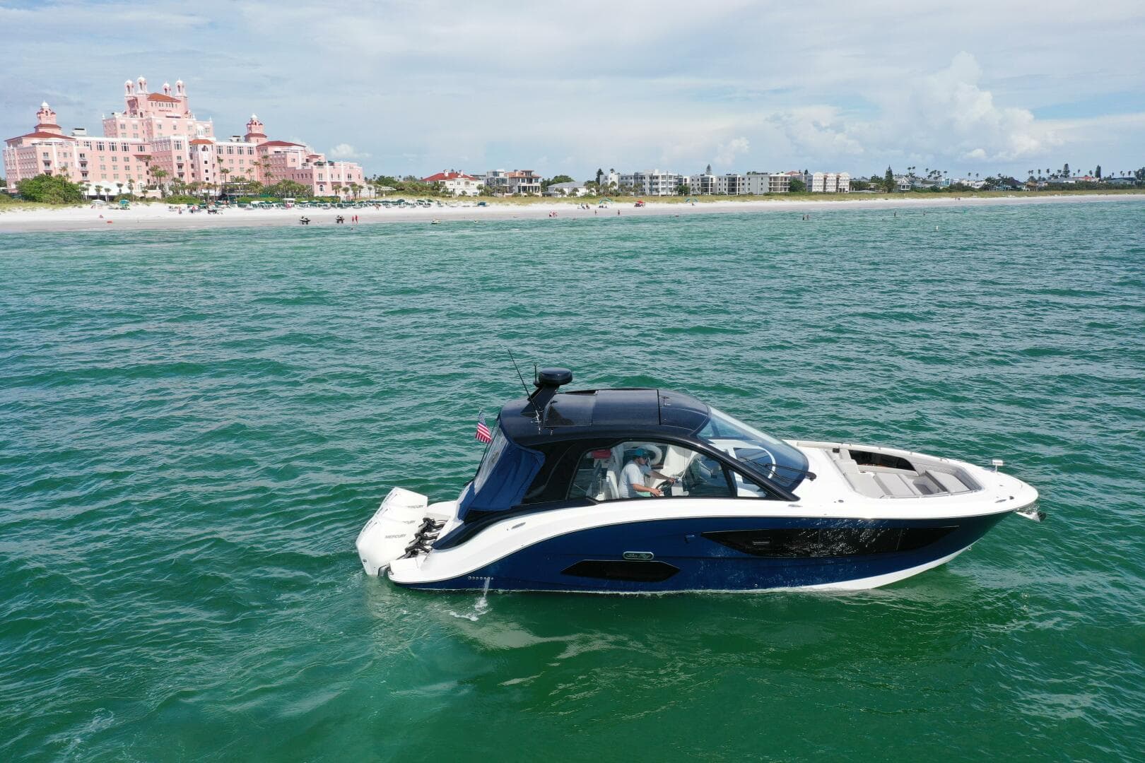 2022 Sea Ray — photo 4