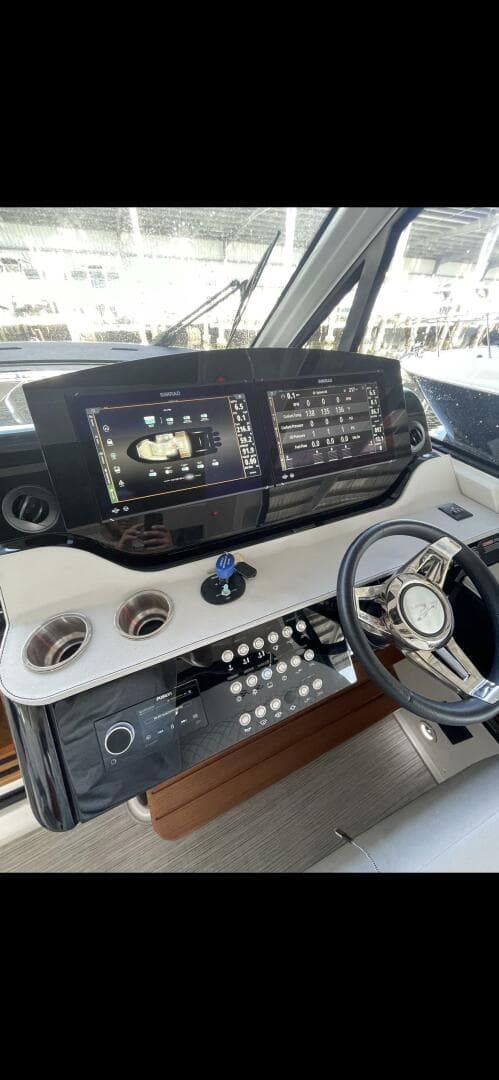 2022 Sea Ray — photo 39