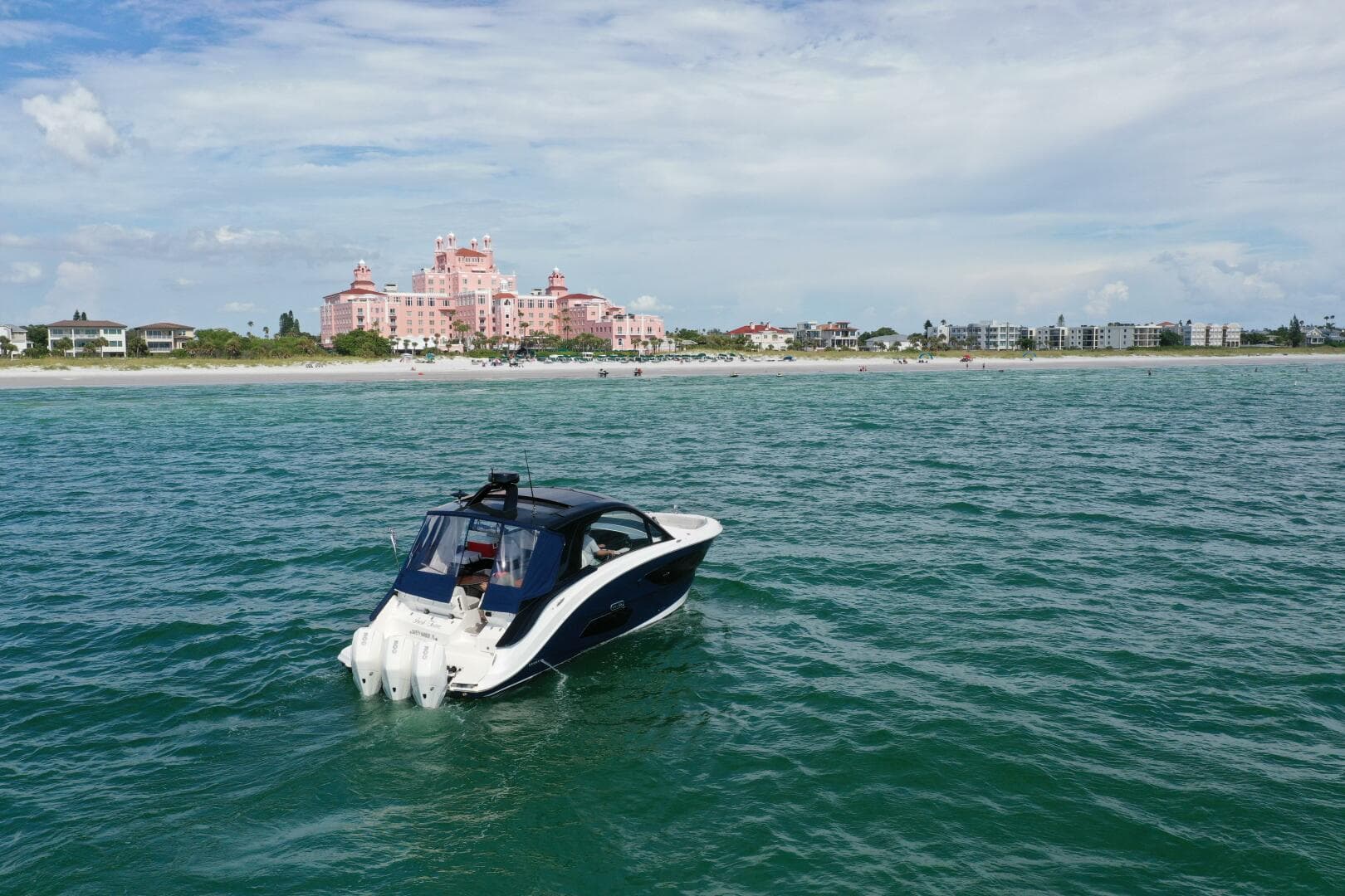 2022 Sea Ray — photo 2