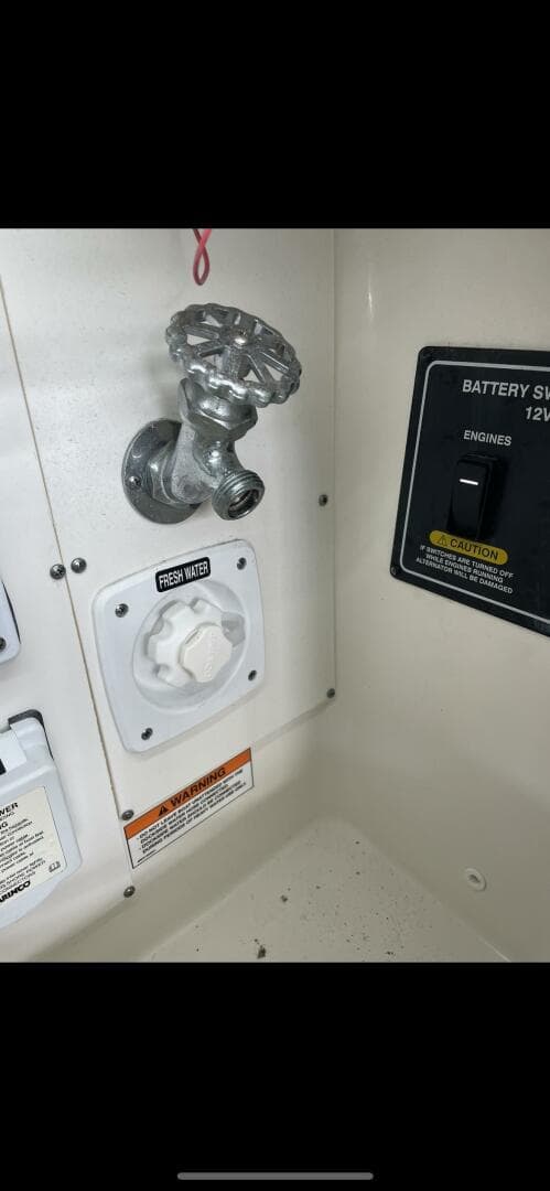 2022 Sea Ray — photo 12