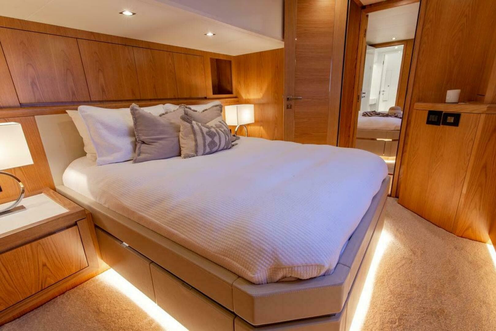 2026 Iliad Catamarans 62 — photo 42