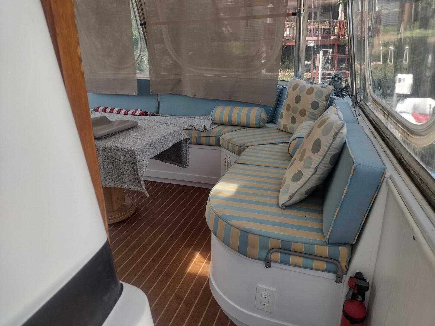 2000 Sterling Grand Cayman — photo 10