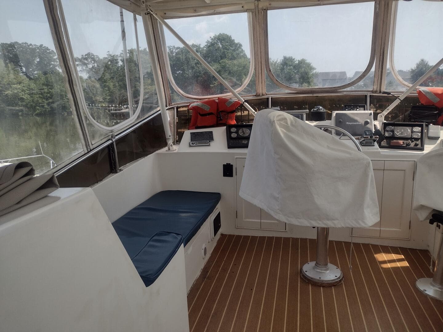 2000 Sterling Grand Cayman — photo 23