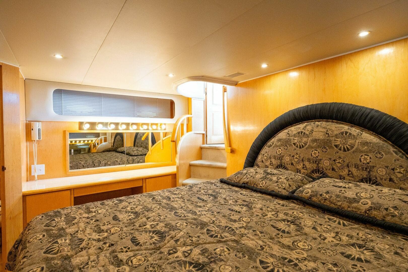 1997 Navigator Sundance 5600 — photo 98