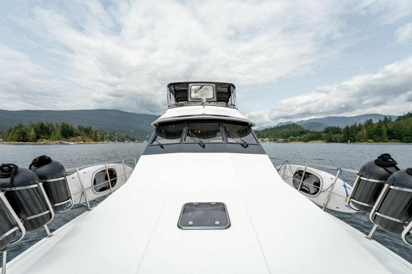 1997 Navigator Sundance 5600 — photo 36