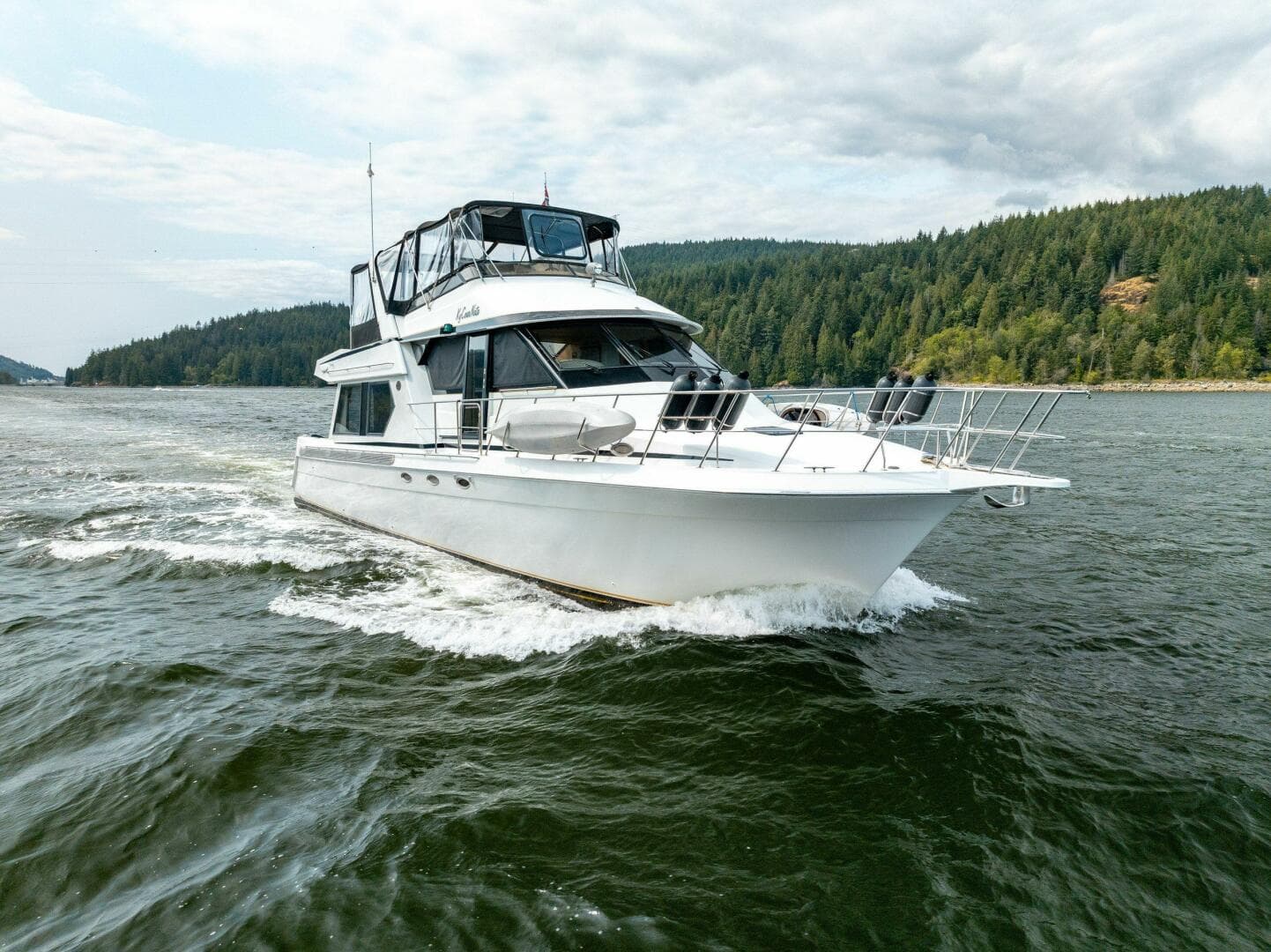 1997 Navigator Sundance 5600 — photo 14