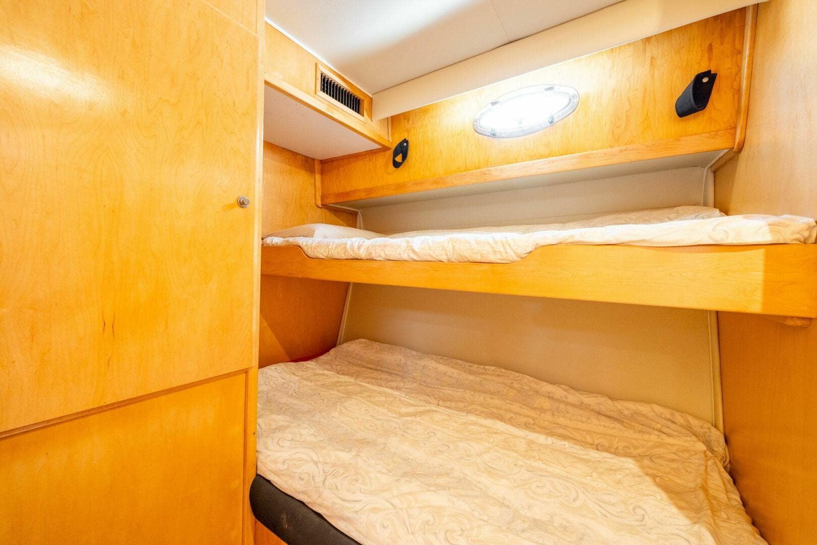 1997 Navigator Sundance 5600 — photo 79