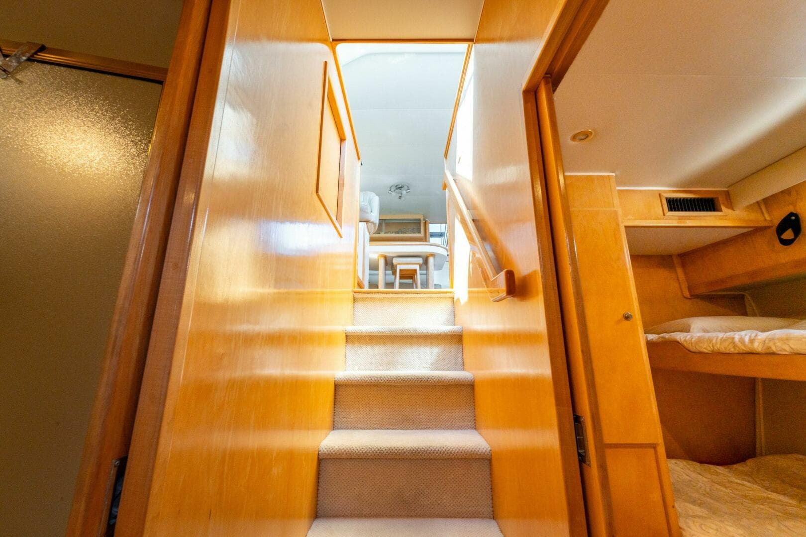 1997 Navigator Sundance 5600 — photo 76