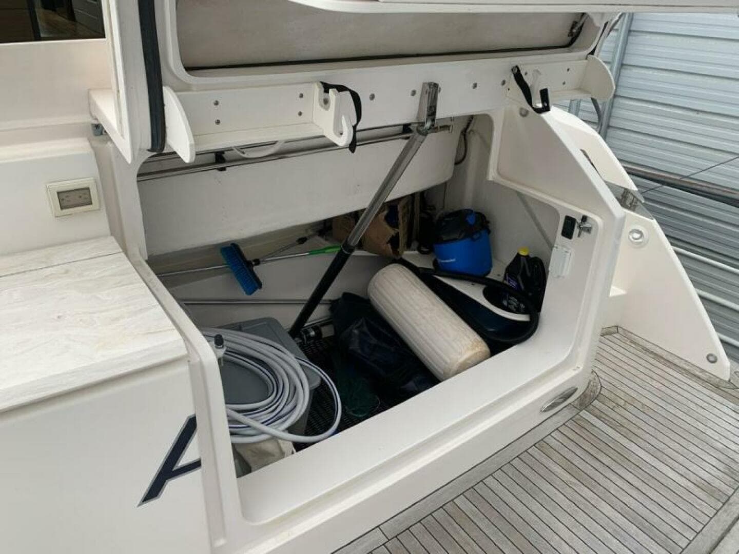 2018 Tiara Yachts 53 Coupe — photo 29