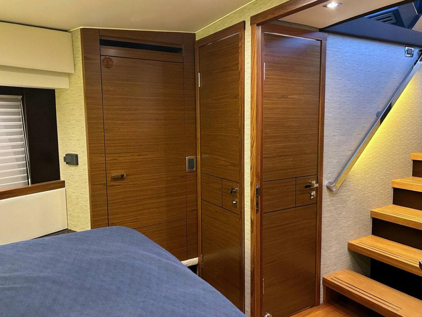 2018 Tiara Yachts 53 Coupe — photo 31