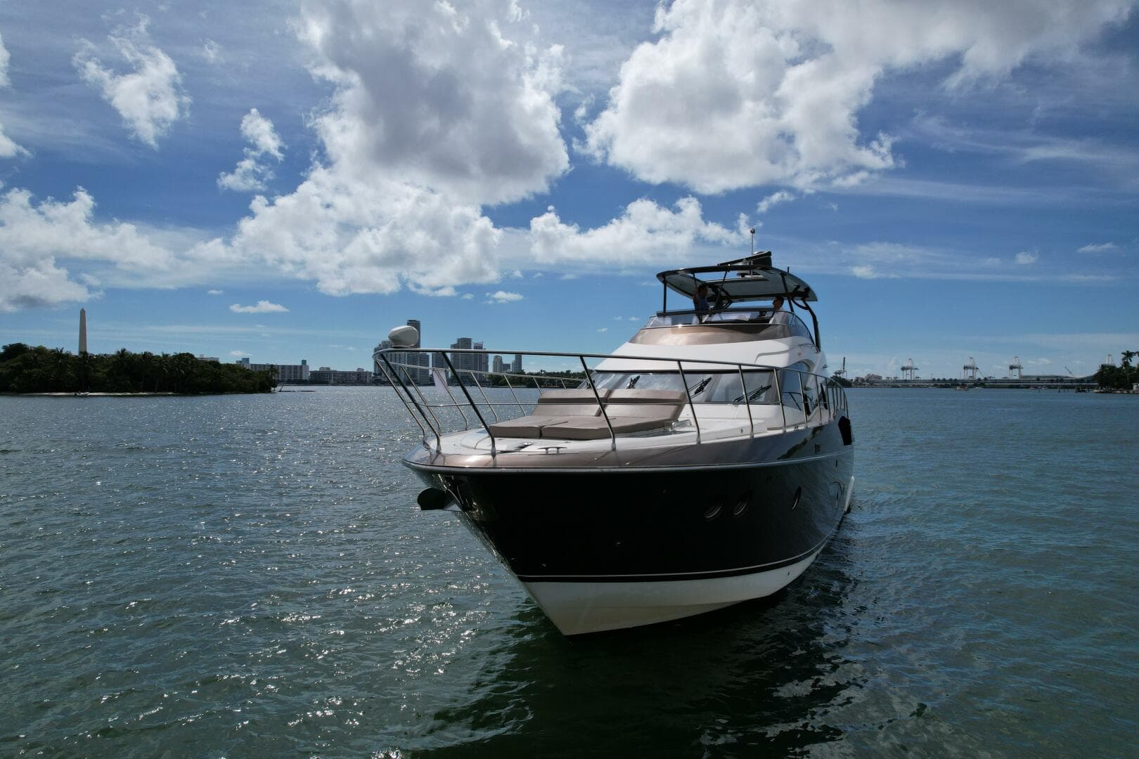 2013 Marquis 630 Sport Yacht — photo 145