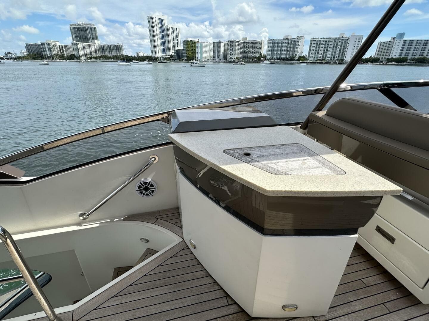 2013 Marquis 630 Sport Yacht — photo 100