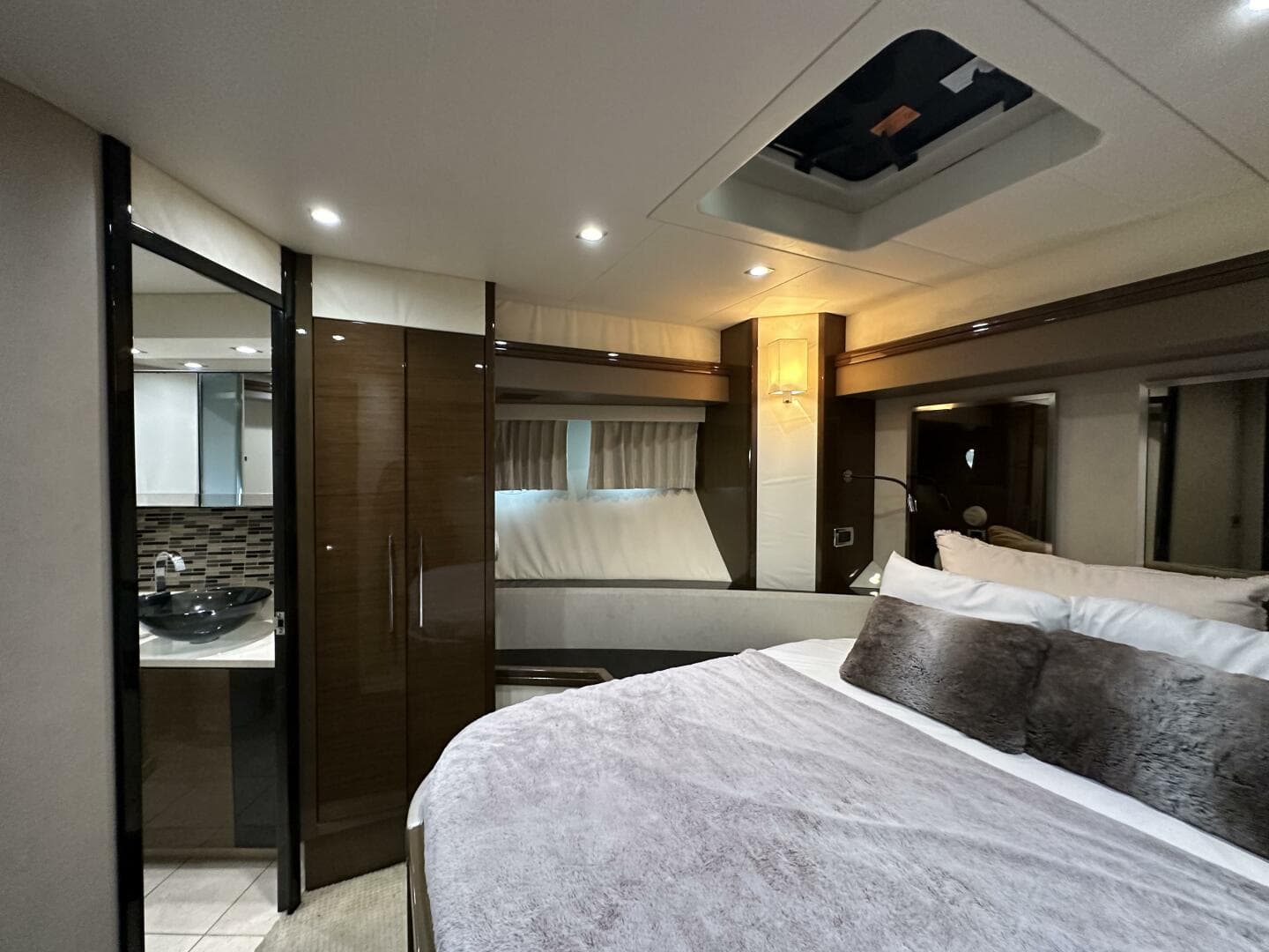 2013 Marquis 630 Sport Yacht — photo 111