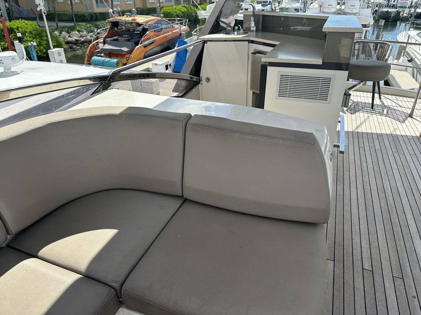 2013 Marquis 630 Sport Yacht — photo 85