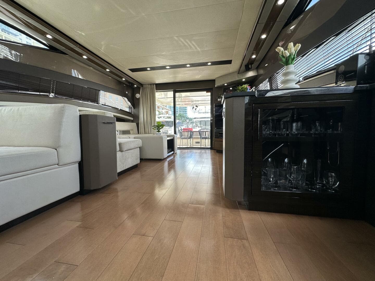 2013 Marquis 630 Sport Yacht — photo 17