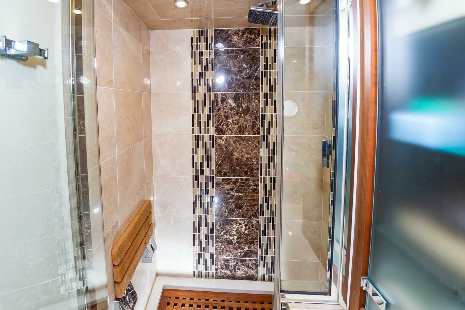 2013 Marquis 63 Sport Yacht — photo 51