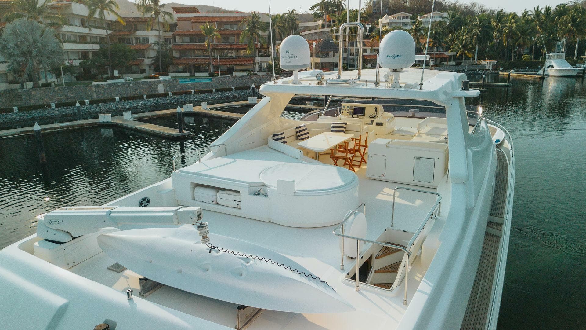 2007 Ferretti Yachts 881 — photo 5