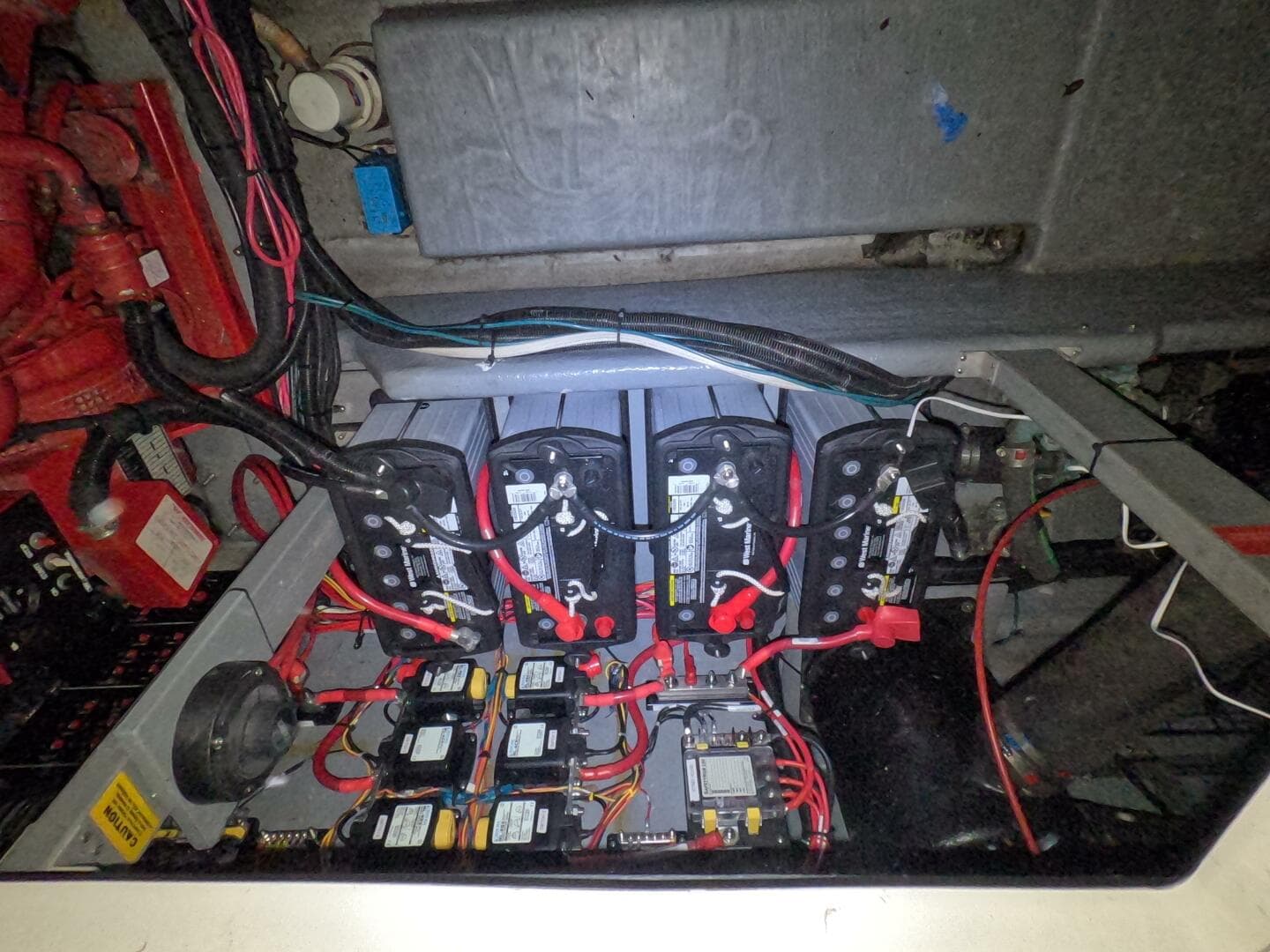 1995 Sea Ray 400 Express — photo 34